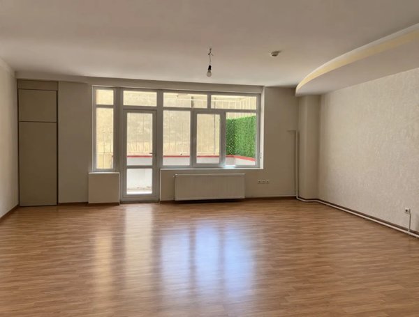واحد ۸۴ متری در ارتش دسترسی عالی
