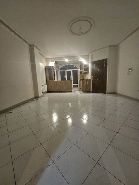 آپارتمان ۶۷ متری شمالی