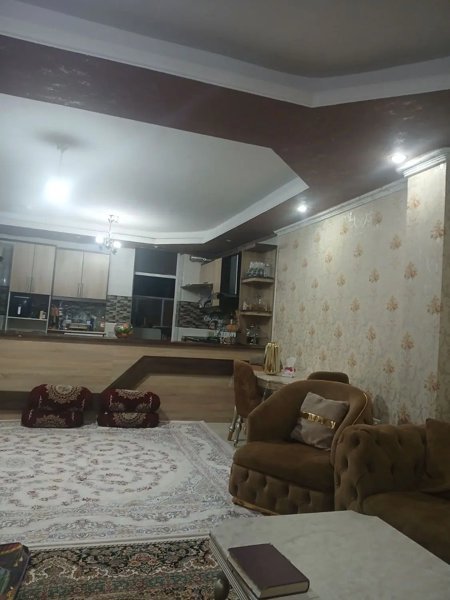 آپارتمان ۱۴۰ متری ساخت ۹۴ جای دو کولر