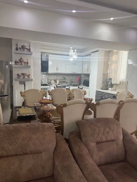 فروش اپارتمان 126متری سه خوابه در ایمان شرقی