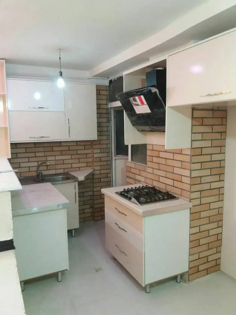 آپارتمان ۴۱ متری سندتکبرگ پارکینگ دار