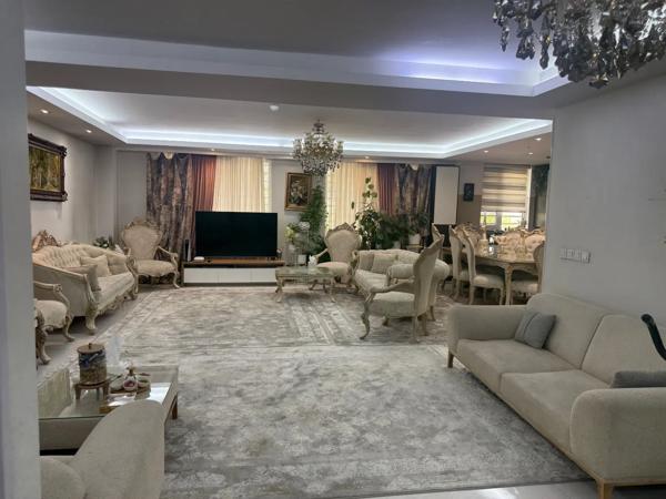۱۳۶ متر سه خواب ، تک واحدی بی مانند و تک