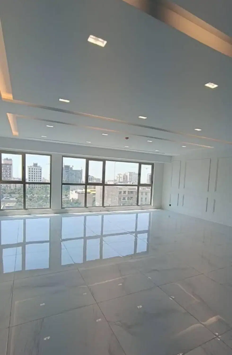 آپارتمان 160متری سه خواب سعادت آباد2پارکینگ سندی