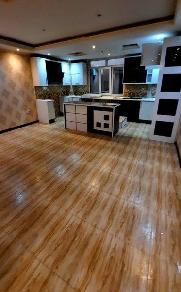 بسیار شیک_۶۲متری_احمدحسینی_پارکینگ واسانسور