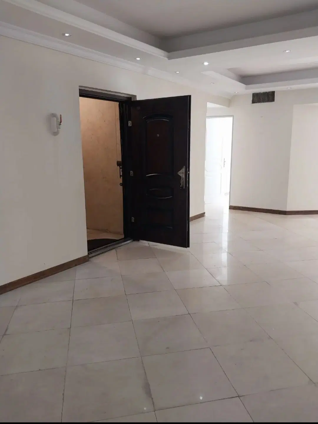 سعادت آباد طاهرخانی ۱۲۵ متر ، ۲ خواب