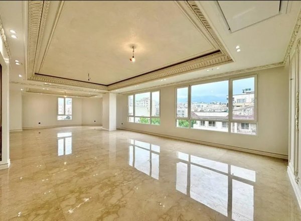 پاسداران ۱۹۰متر ۳ خواب لابی ۲پارکینگ