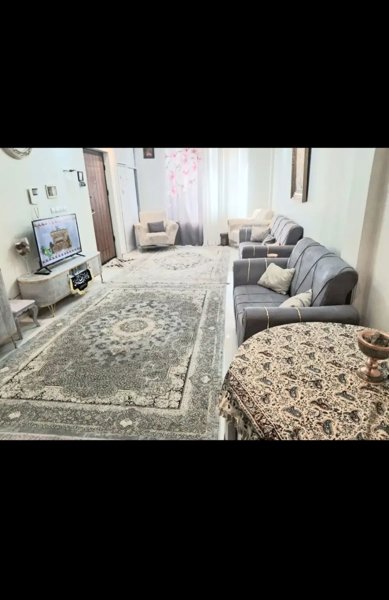 52متری*تک واحدی*عروسک*فروشنده قطعی