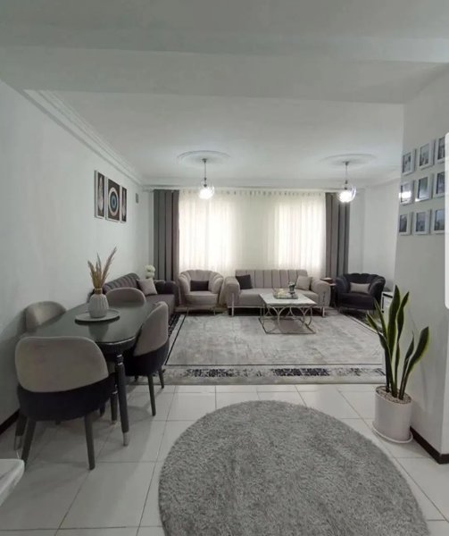 ۱۱۰ متر میدان اسبی دسترسی به مراکز خرید خوش نقشه