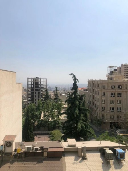 فروش آپارتمان ۱۷۶ متری تک واحدی شرق آجودانیه