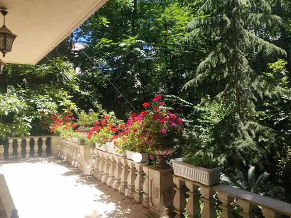 آپارتمان ویلایی فرمانیه ( ۱۳۰ متر - ۲ خواب )