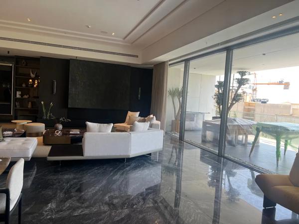 زعفرانیه ۳۵۰ متر مجتمع بنام نوساز ۵ پارکینگ بقیمت