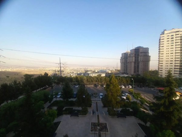 ۱۴۰ متر ۲ خواب فراز