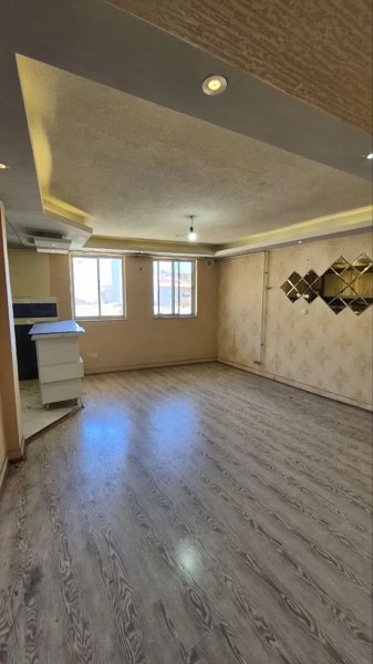 78 متر ، شمسی پور، طبقه دو و نیم