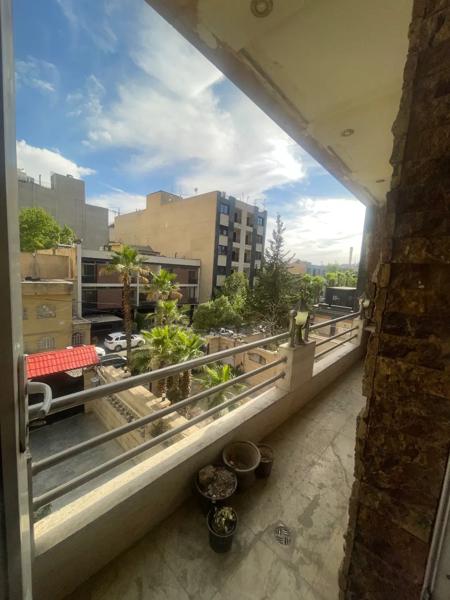 جردن۲۳۰سه خواب
