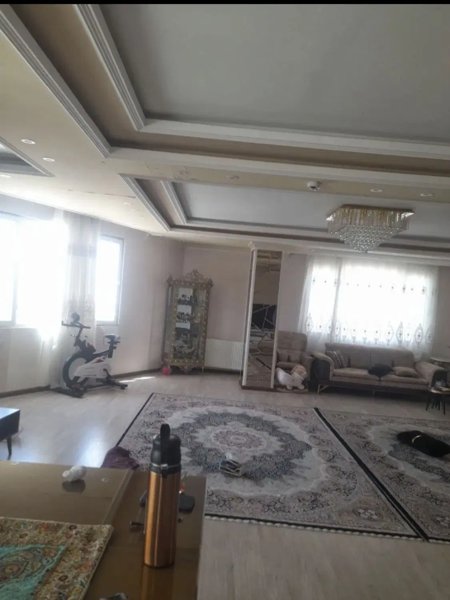 آپارتمان مسکونی۱۷۰متری سه خوابه آبشناسان