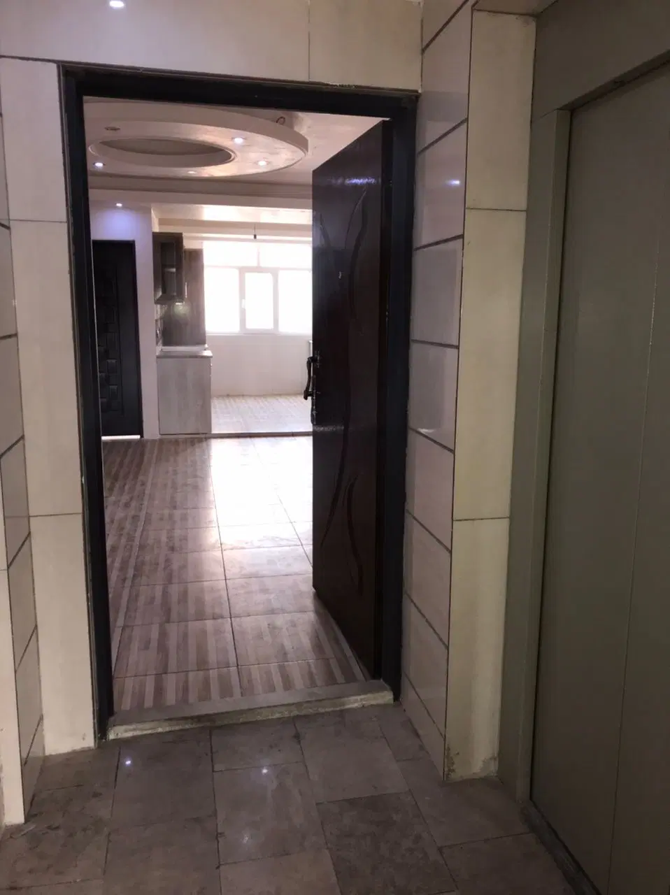 اجاره تک واحدی ۸۰ متر در شاندیز