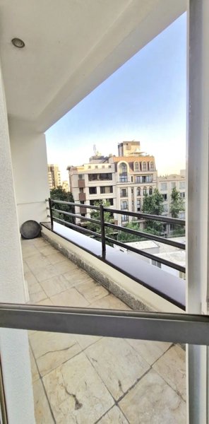 اجاره آپارتمان فرمانیه شرقی ۱۲۰متر ۲خواب
