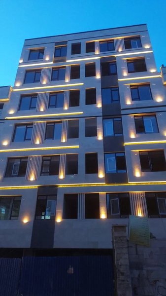 فروش آپارتمان 105متری سه خواب