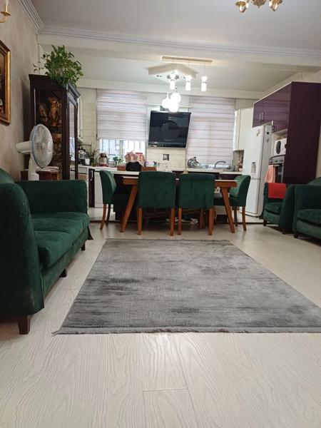 85 متری خوش نقشه