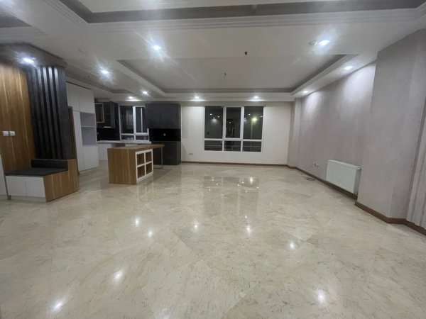 91 متر 2خواب سالن پرده خور 2 پارکینگ اشرفی تیراژه