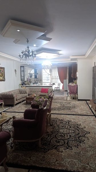 اجاره آپارتمان ۱۲۸ متری تک واحدی خوش نقشه