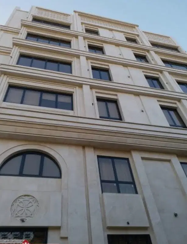 ۱۱۰ متر_دو خواب_ فول امکانات_چهار ساله