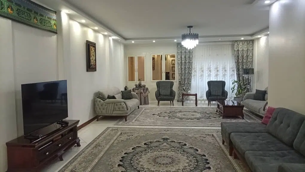 ۱۱۲متر اپارتمان قدرسهم دار زیر قیمت ستارخان
