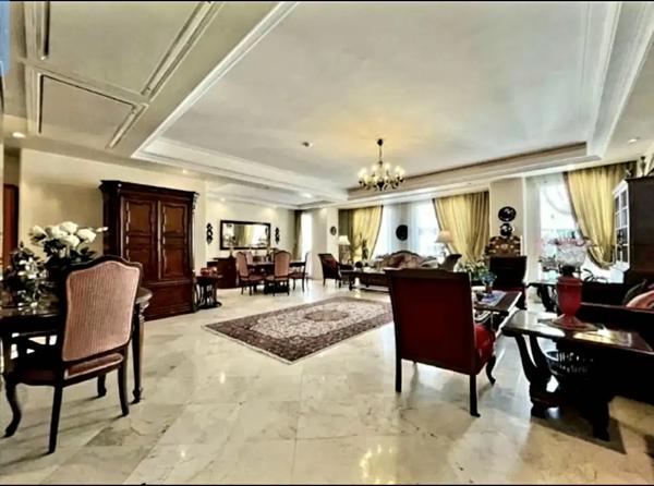 شرق مرزداران_82متر_خوش نقشه_فول_پرده خور