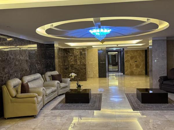 ۱۳۰متر۲خ‌مستر فول اختیاریه