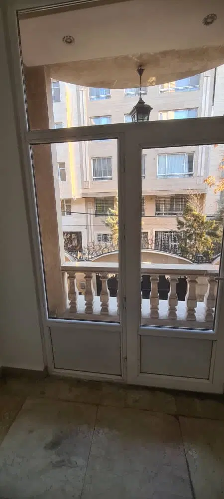 ۱۰۵ متری ، ۲ خواب ، شیک و خوش نقشه ، شهرک غرب