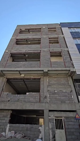 سه خوابه جنوبی شهرک سعدی_لوکیشن فوق العاده