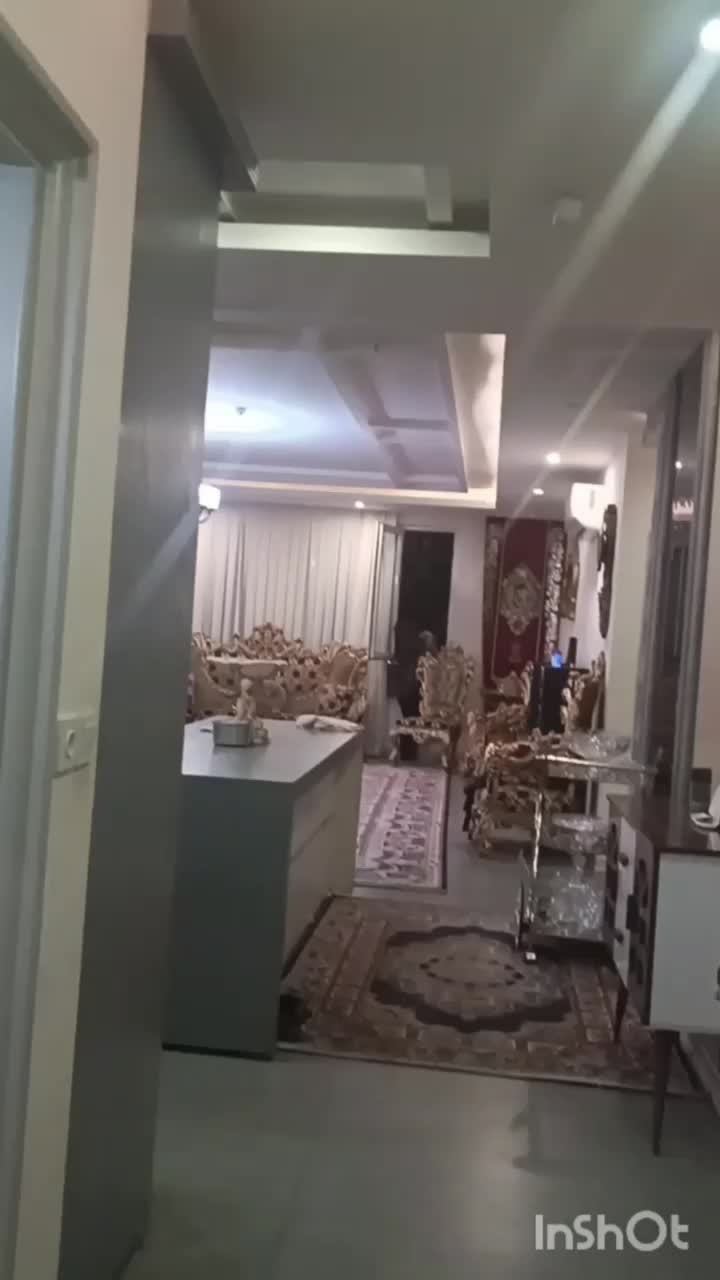 آپارتمان 160 متری__ 3 خواب __ لوکس