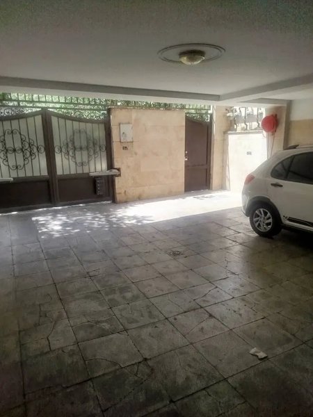 75متر 2 خواب در بهترین لوکیشن