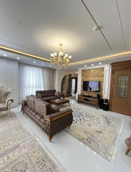 آپارتمان172متر_سند آماده_تقاطع محمدیه