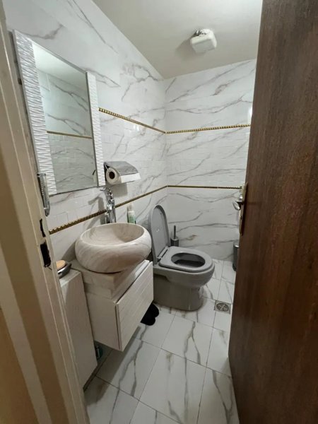 اجاره ۱۰۸متر آپارتمان لوکیشن بهنام حسنزاده