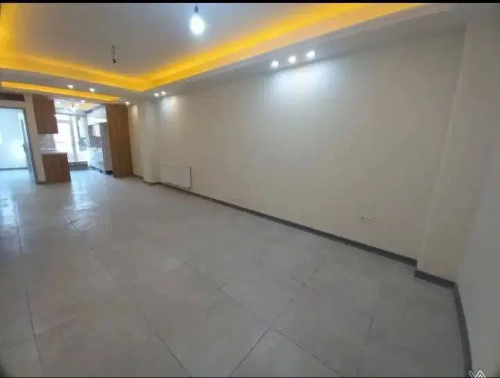 نارمک جنوبی.۶۳متر.یک خواب.۴ساله