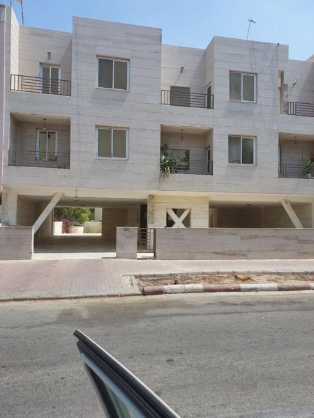 فروش  واحد ۸۸متری دوخوابه در فازa خیابان کنار