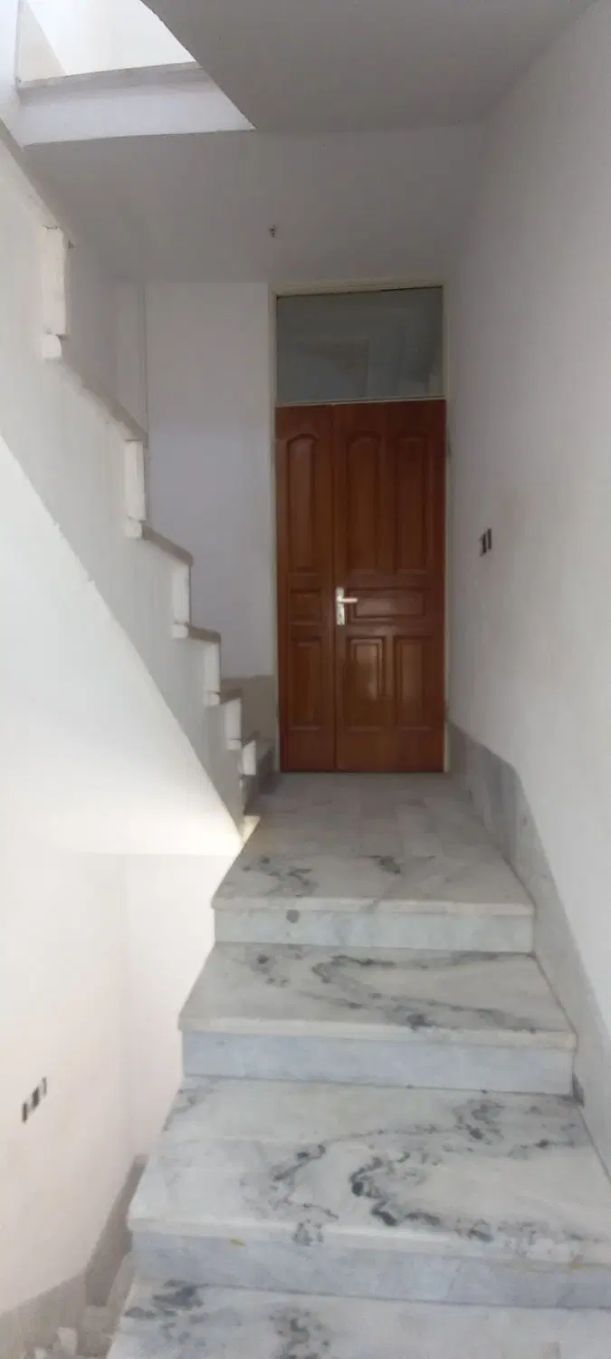 ۷۰ متر _ راه مجزا