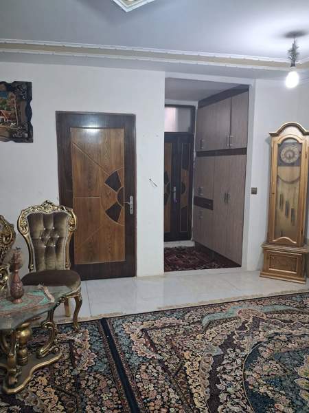 خانه رهن و اجاره خیابان امام خمینی لوکیشن خیلی خوب