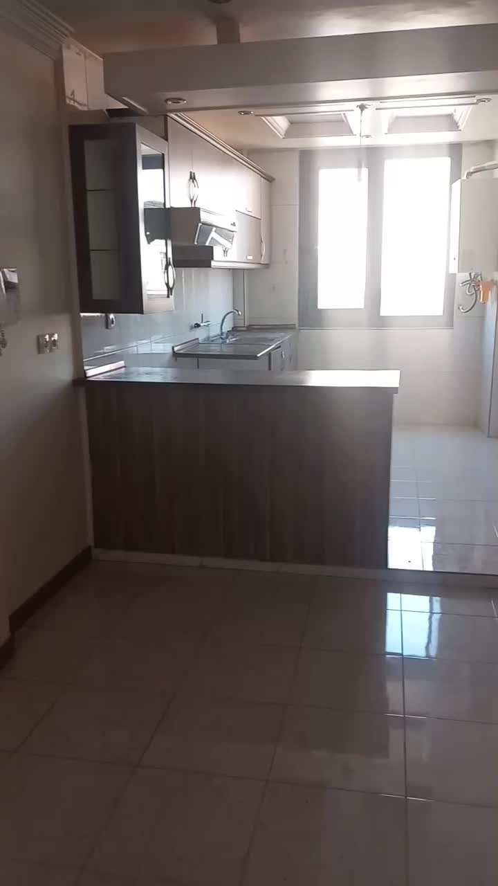 بدون عنوان