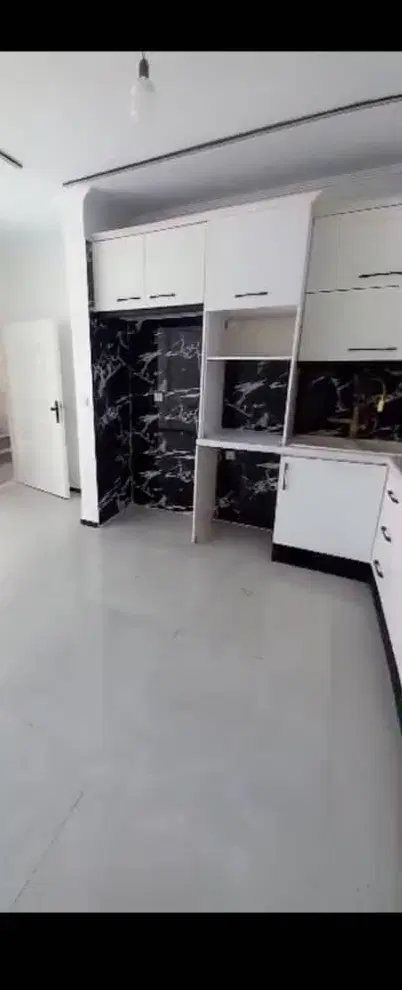 ۷۲ متر دو خواب بازسازی شده فول امکانات فردوس