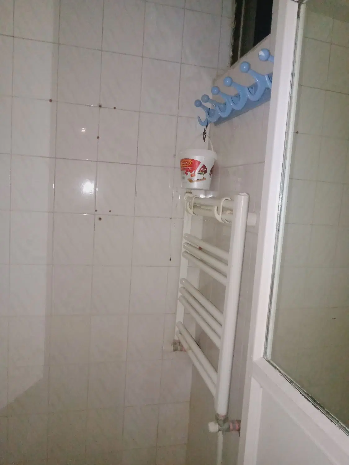91_5متر_طبقه4_رو به نما_ساخت 1386فروش
