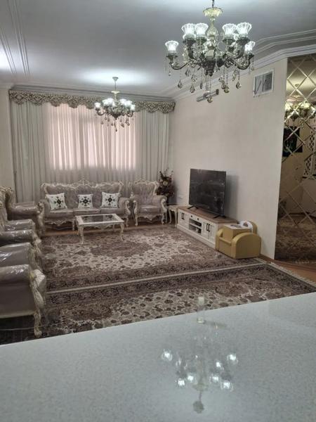 رهن و اجاره واحد 120متری پیروزی