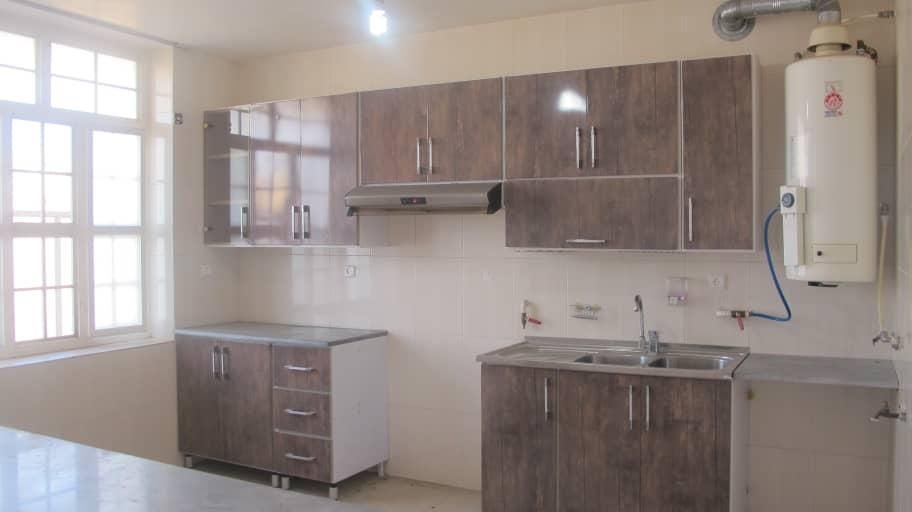 اجاره طبقه۲ از منزل۲طبقه‌۳خوابه (تخلیه)