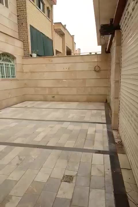 عماریاسر همکف سه خواب 110 متر
