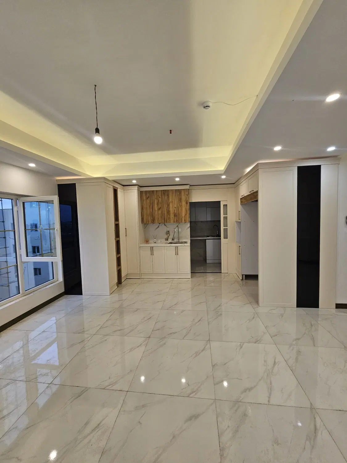 فروش آپارتمان تک واحدی ۳ خواب