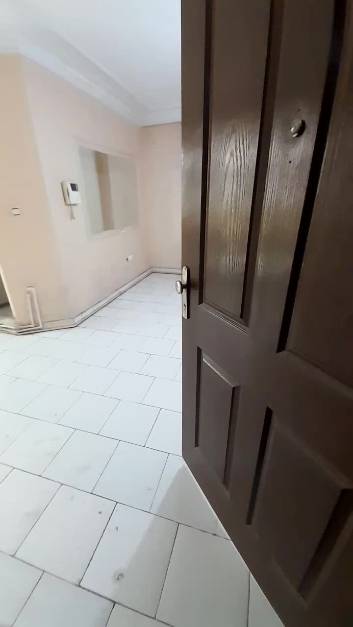 رهن  ۵۰ متر  املاک پارسیان