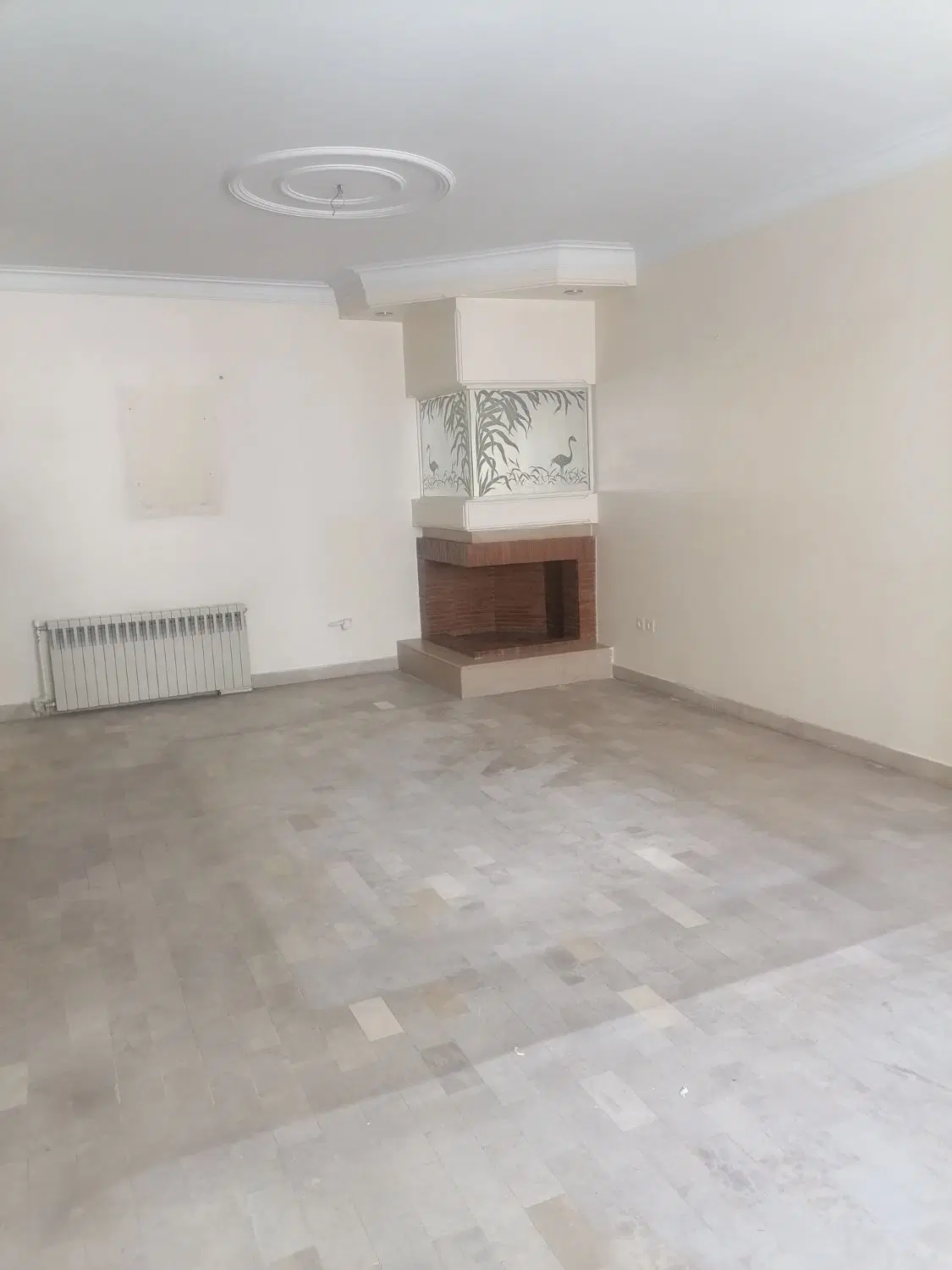 مطهری110متر2خواب طبقه2تکواحدبی پارکینگ متری180مسکن