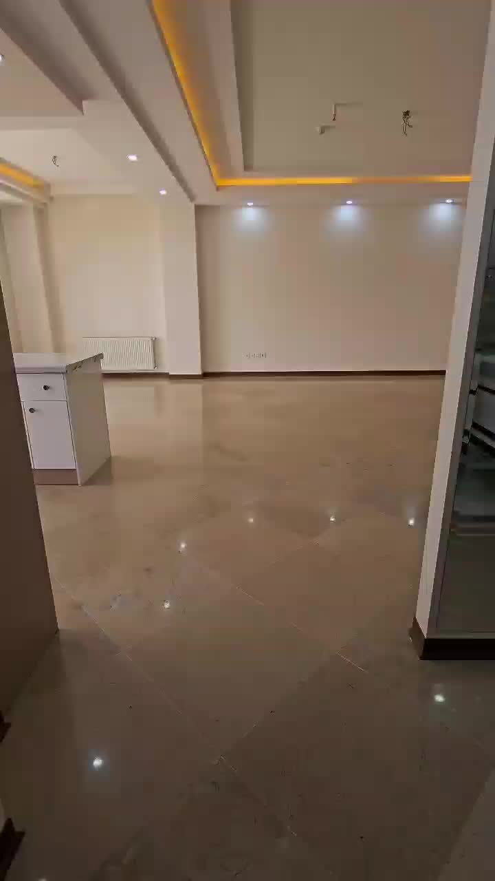 ۱۲۳ متر نوساز مستر دار_مناسب خانه اولیها و زوجها