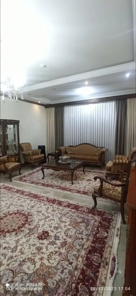 ۱۳۶متر ، سه خوابه ، خوش نقشه